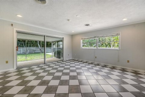 Villa ou maison à louer à Sarasota, Floride: 3 chambres, 209.59 m2 № 2391048 - photo 17
