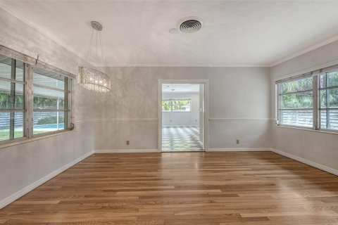 Villa ou maison à louer à Sarasota, Floride: 3 chambres, 209.59 m2 № 2391048 - photo 13