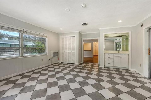 Villa ou maison à louer à Sarasota, Floride: 3 chambres, 209.59 m2 № 2391048 - photo 19