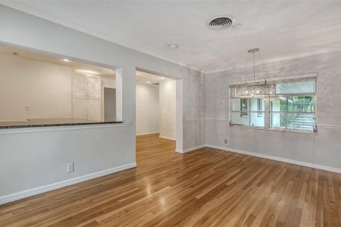 Villa ou maison à louer à Sarasota, Floride: 3 chambres, 209.59 m2 № 2391048 - photo 15