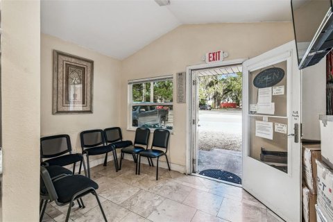 Propiedad comercial en venta en Brandon, Florida, 121.14 m2 № 2106304 - foto 21