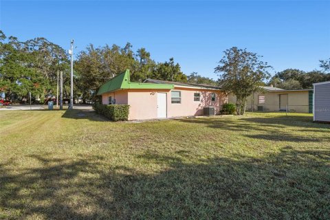 Propiedad comercial en venta en Brandon, Florida, 121.14 m2 № 2106304 - foto 20
