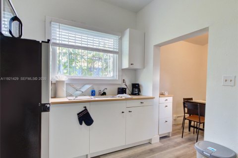 Immobilier commercial à vendre à Miami, Floride: 145.21 m2 № 2082738 - photo 23
