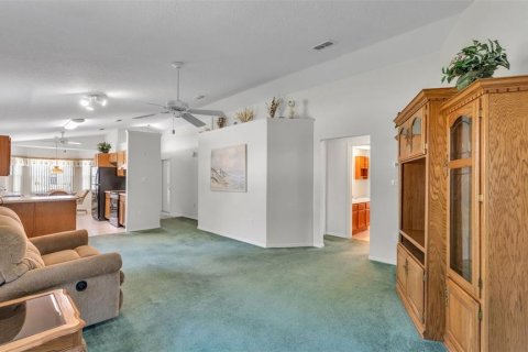 House in Lakeland, Florida 2 bedrooms, 109.53 sq.m. № 2212197 - photo 18