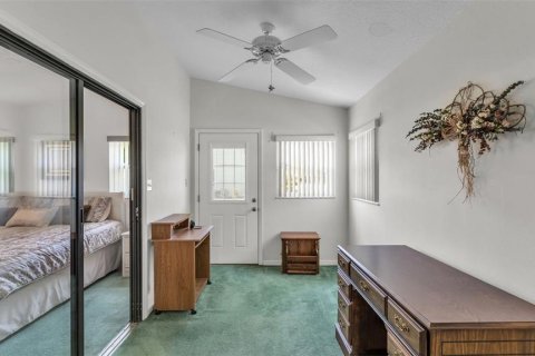 House in Lakeland, Florida 2 bedrooms, 109.53 sq.m. № 2212197 - photo 14
