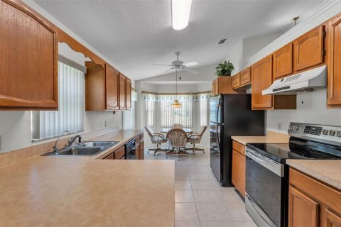 House in Lakeland, Florida 2 bedrooms, 109.53 sq.m. № 2212197 - photo 22