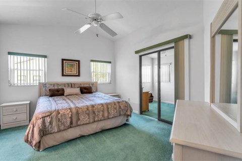 House in Lakeland, Florida 2 bedrooms, 109.53 sq.m. № 2212197 - photo 7