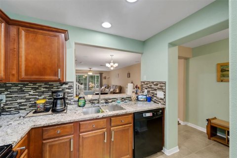 Touwnhouse à vendre à Clearwater, Floride: 2 chambres, 106.47 m2 № 1899521 - photo 10