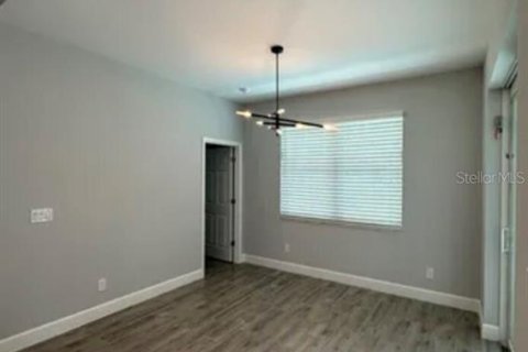 House in Cape Coral, Florida 3 bedrooms, 160.35 sq.m. № 2108738 - photo 11