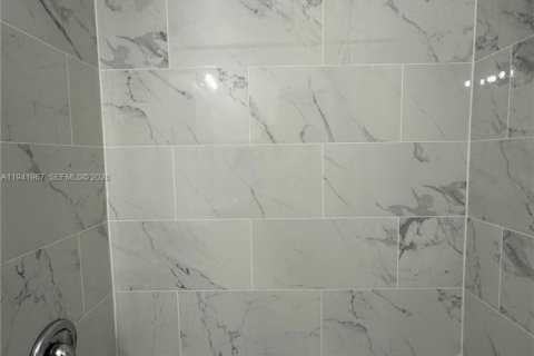 Apartamento en alquiler en Oakland Park, Florida, 1 dormitorio № 1998768 - foto 16