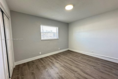 Apartamento en alquiler en Oakland Park, Florida, 1 dormitorio № 1998768 - foto 20