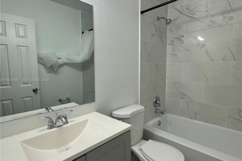 Apartamento en alquiler en Oakland Park, Florida, 1 dormitorio № 1998768 - foto 14