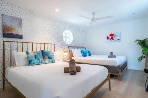 Снять в аренду виллу или дом в Холливуд, Флорида 7 спален, № 1950724 - фото 24