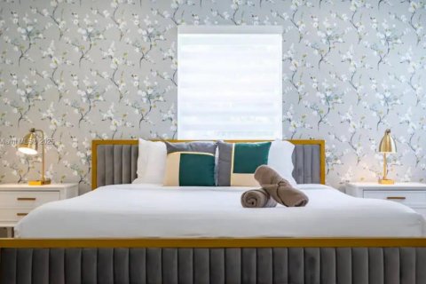 Снять в аренду виллу или дом в Холливуд, Флорида 7 спален, № 1950724 - фото 19