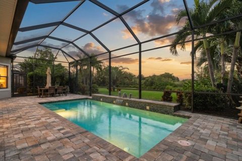 Villa ou maison à vendre à Sarasota, Floride: 3 chambres, 231.51 m2 № 2421600 - photo 2