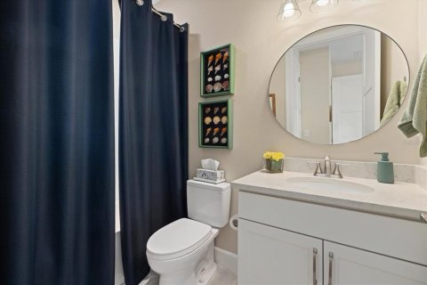 Villa ou maison à vendre à Sarasota, Floride: 3 chambres, 231.51 m2 № 2421600 - photo 29