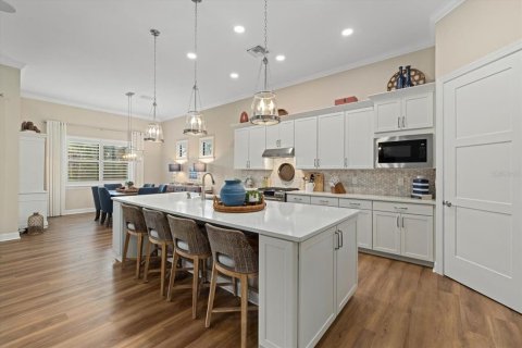 Villa ou maison à vendre à Sarasota, Floride: 3 chambres, 231.51 m2 № 2421600 - photo 13