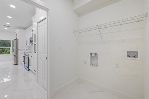Casa en venta en Lehigh Acres, Florida, 3 dormitorios № 1941306 - foto 19