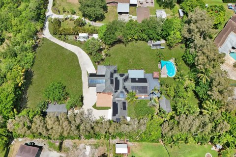 Casa en venta en Davie, Florida, 7 dormitorios, 500 m2 № 2243855 - foto 4