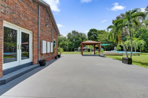 Casa en venta en Davie, Florida, 7 dormitorios, 500 m2 № 2243855 - foto 28