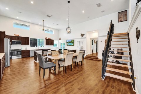 Casa en venta en Davie, Florida, 7 dormitorios, 500 m2 № 2243855 - foto 12