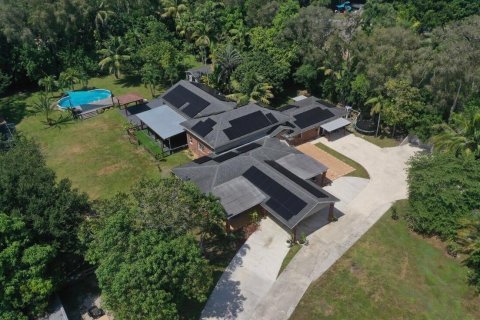 Casa en venta en Davie, Florida, 7 dormitorios, 500 m2 № 2243855 - foto 3