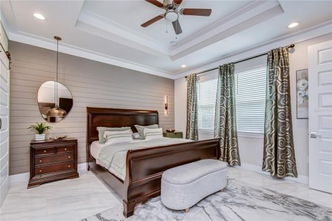 House in Tampa, Florida 4 bedrooms, 184.97 sq.m. № 2203332 - photo 19
