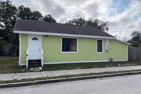 House in Clearwater, Florida 3 bedrooms, 69.12 sq.m. № 1717229 - photo 15