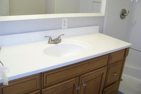 House in Clearwater, Florida 3 bedrooms, 69.12 sq.m. № 1717229 - photo 8