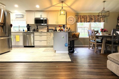 House in Lake City, Florida 3 bedrooms, 107.02 sq.m. № 1918838 - photo 4