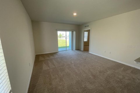Villa ou maison à louer à Kissimmee, Floride: 3 chambres, 140.84 m2 № 2097329 - photo 6
