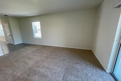 Villa ou maison à louer à Kissimmee, Floride: 3 chambres, 140.84 m2 № 2097329 - photo 8