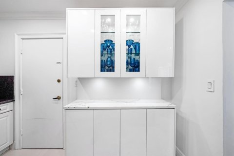 Condominio en venta en Hollywood, Florida, 1 dormitorio, 77.57 m2 № 2171880 - foto 7