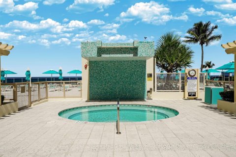 Condominio en venta en Hollywood, Florida, 1 dormitorio, 77.57 m2 № 2171880 - foto 29