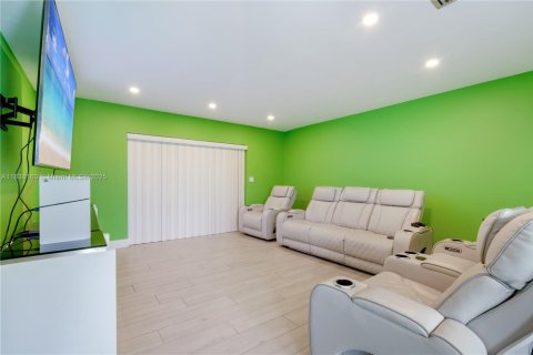 Villa ou maison à vendre à Homestead, Floride: 3 chambres, 223.62 m2 № 1935472 - photo 12