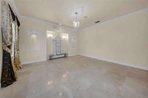 Villa ou maison à vendre à Wesley Chapel, Floride: 4 chambres, 507.34 m2 № 2419205 - photo 16