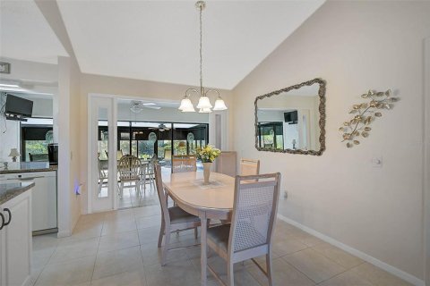 House in Nokomis, Florida 2 bedrooms, 131.83 sq.m. № 1508871 - photo 8