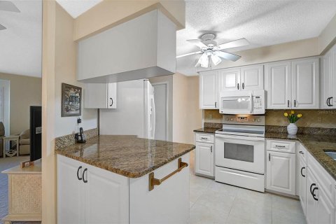 House in Nokomis, Florida 2 bedrooms, 131.83 sq.m. № 1508871 - photo 12