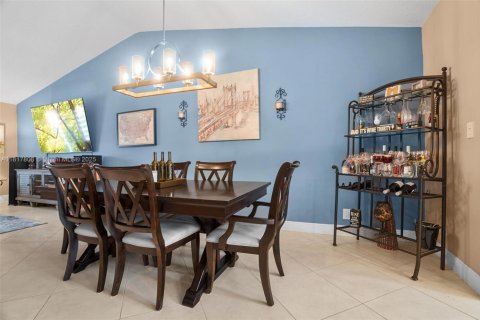 Villa ou maison à vendre à Sunrise, Floride: 3 chambres, 187.11 m2 № 1774521 - photo 15