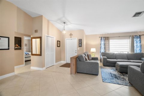Villa ou maison à vendre à Sunrise, Floride: 3 chambres, 187.11 m2 № 1774521 - photo 7