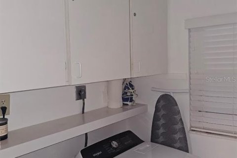 Condo in Saint Petersburg, Florida, 2 bedrooms  № 1917836 - photo 28