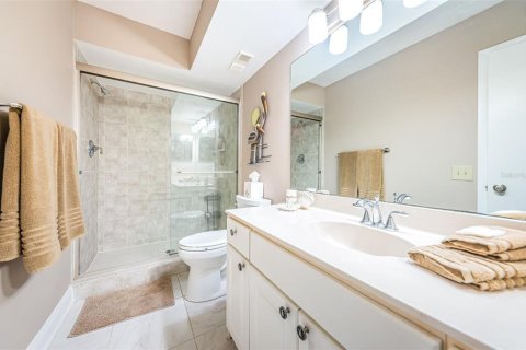 Condo in Saint Petersburg, Florida, 2 bedrooms  № 1917836 - photo 26