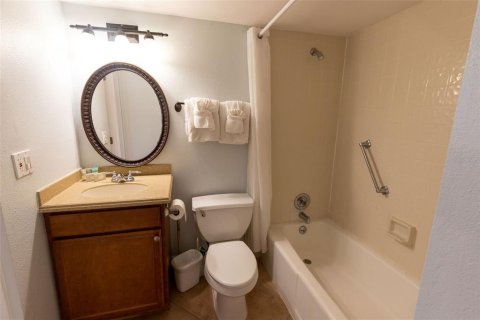 Propiedad comercial en venta en Holmes Beach, Florida, 10 dormitorios, 459.31 m2 № 1020852 - foto 11