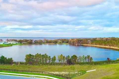 House in Tavares, Florida 3 bedrooms, 155.33 sq.m. № 1654225 - photo 11