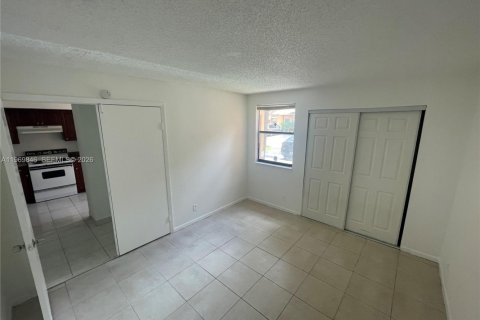 Copropriété à vendre à Lauderhill, Floride: 2 chambres, 91.04 m2 № 2033657 - photo 11