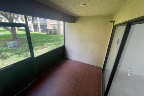 Copropriété à vendre à Lauderhill, Floride: 2 chambres, 91.04 m2 № 2033657 - photo 13