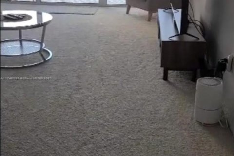 Купить кондоминиум в Майами, Флорида 1 спальня, 81.1м2, № 1959018 - фото 8