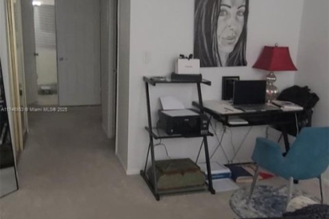 Купить кондоминиум в Майами, Флорида 1 спальня, 81.1м2, № 1959018 - фото 14