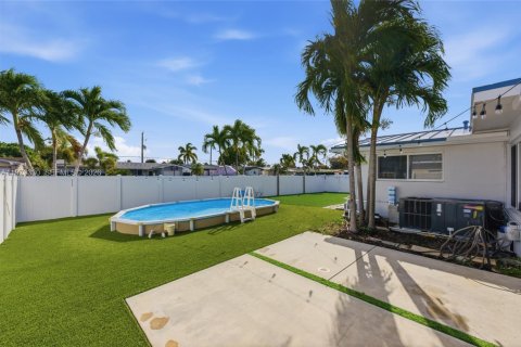 Casa en venta en Pembroke Pines, Florida, 2 dormitorios, 133.41 m2 № 2050114 - foto 21