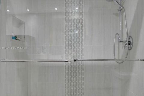 Copropriété à vendre à Pompano Beach, Floride: 2 chambres, 102.19 m2 № 2153257 - photo 22